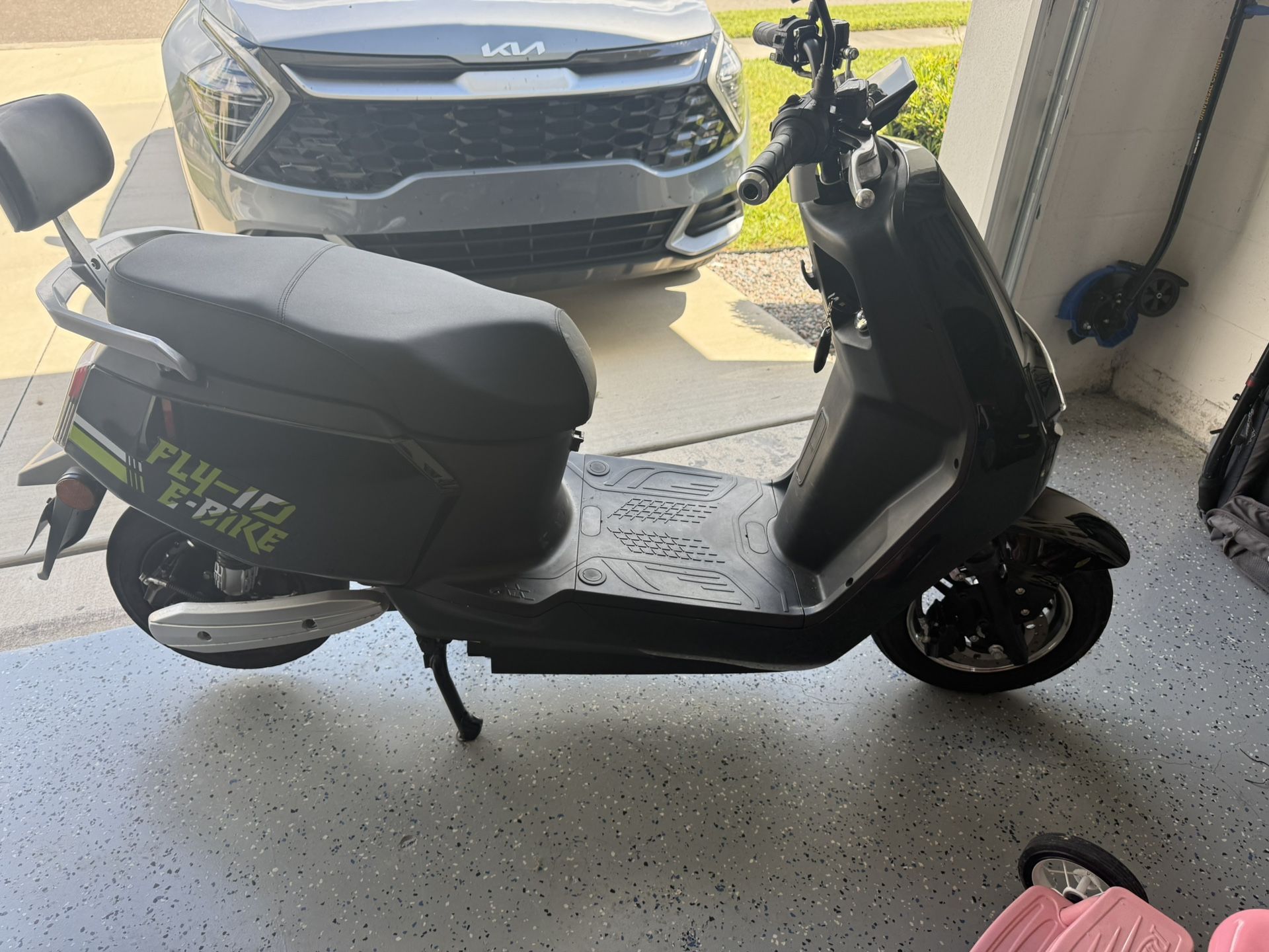 Fly 10 Electric Scooter