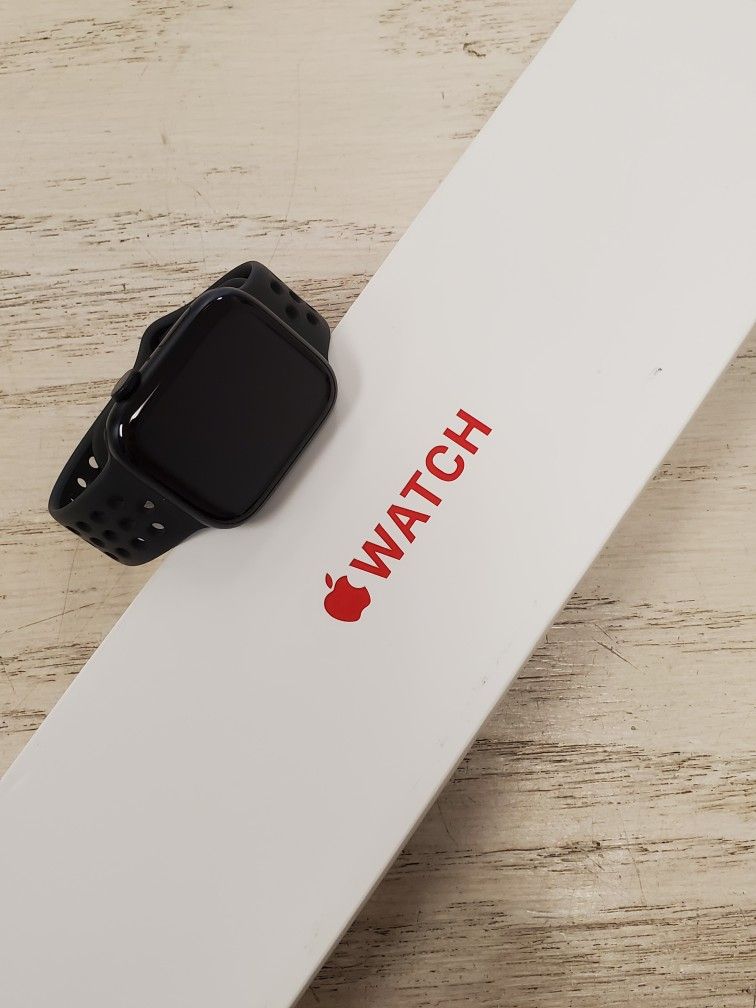 Apple Watch Series 7 41mm GPS - 5 Dollars Down No Credit Needed!