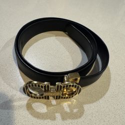 Salvatore Ferragamo Adjustable Black  Leather Belt
