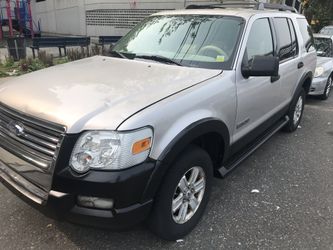 2006 explore 118 millas buenas condiciones