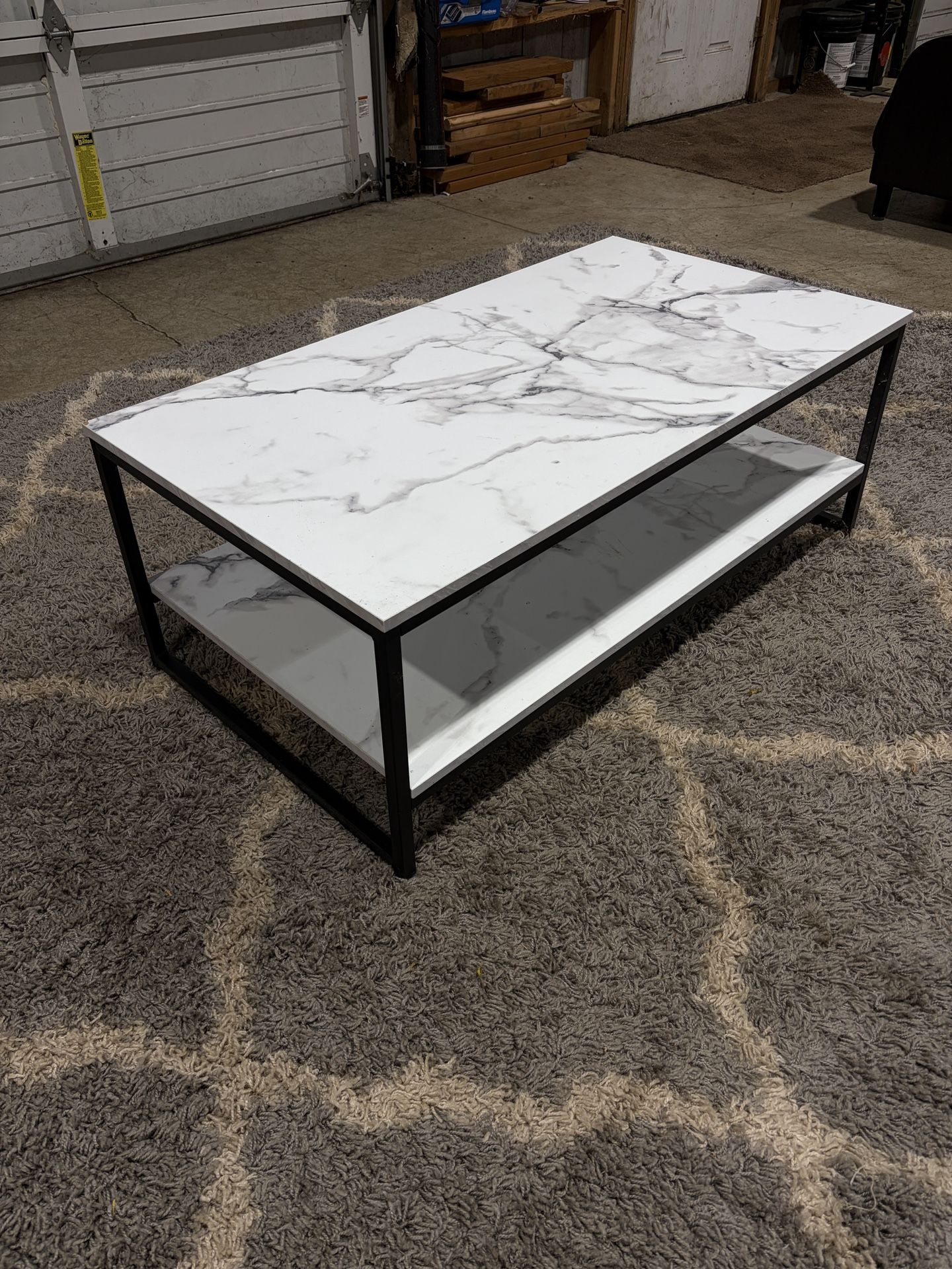Modern Marble-Look Coffee Table – Clean, Sleek, Sturdy