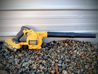 DeWalt 20V MAX Cordless Jobsite Blower w/ 3.0 Ah MAX Battery