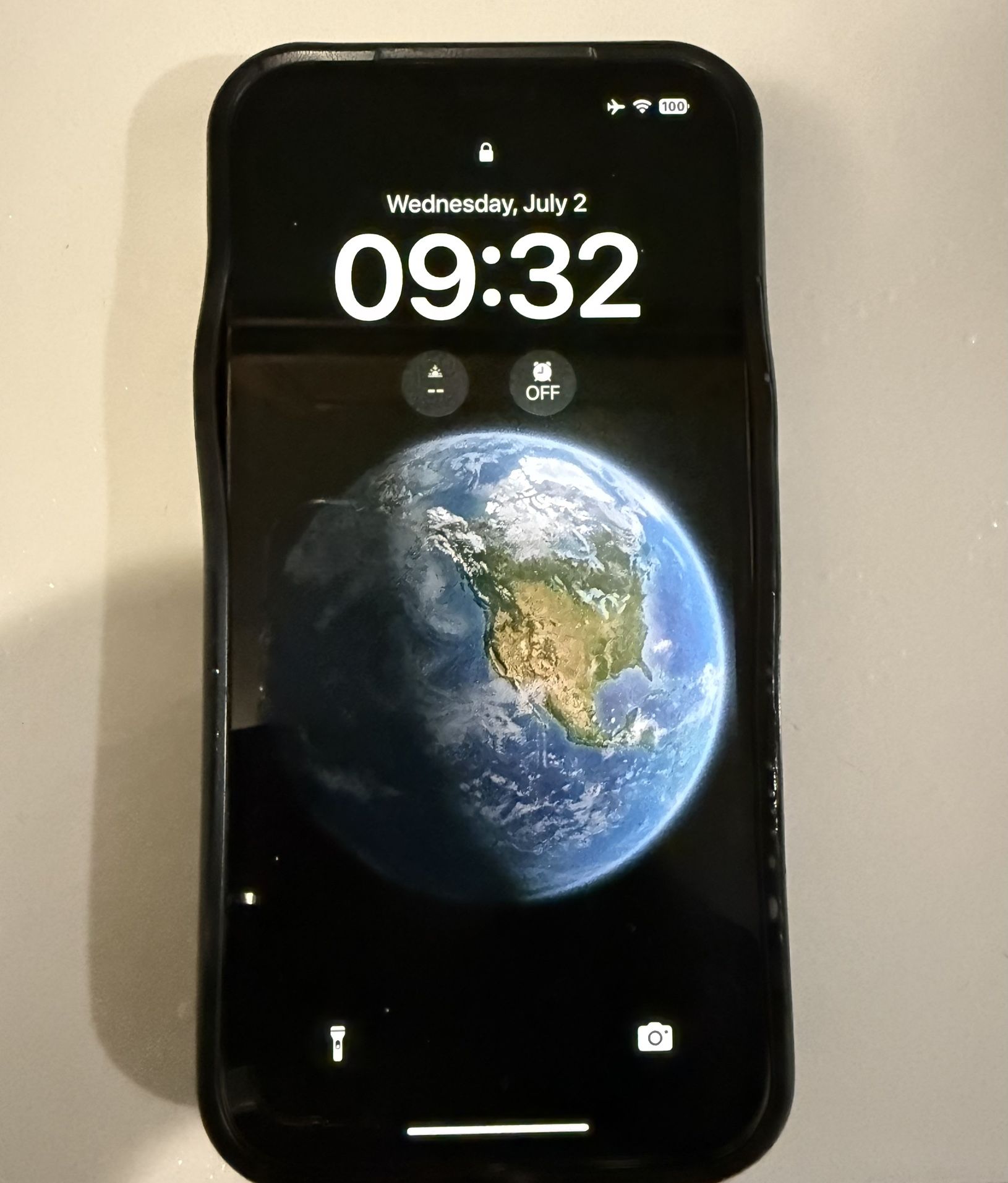iPhone 12 Pro Max (unlocked) 128g $325