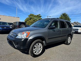 2005 Honda CR-V EX AWD – Rare 5-Speed Manual! Hard-to-find AWD CR-V with a manual transmission! Clean, practical, and ready for its next owner. * Cl
