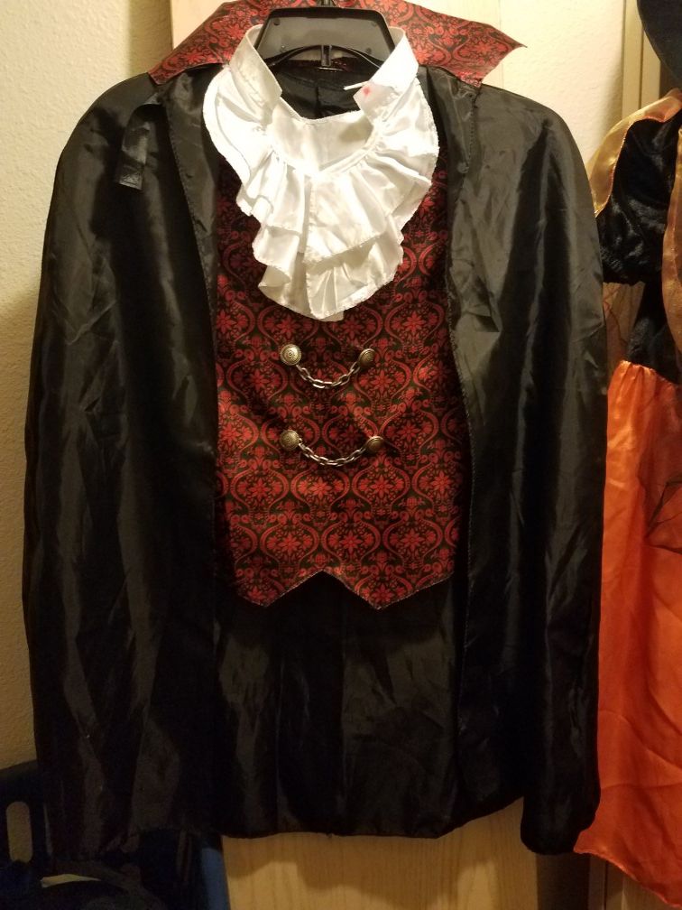 vampire costume