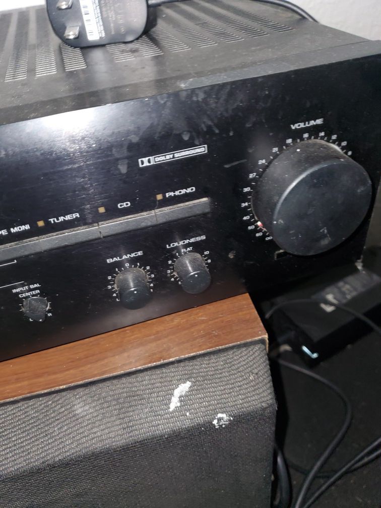 Yamaha natural sound av-70 stereo receiver