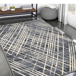 8/10 Brand New Modern Gray Rug 