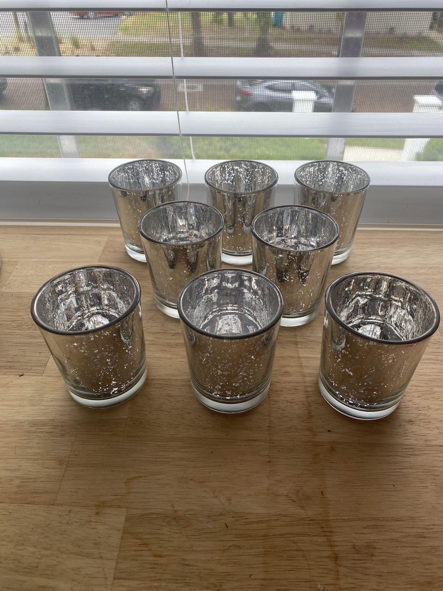 8 Piece Silver Speckled Tea Light Candle Holder