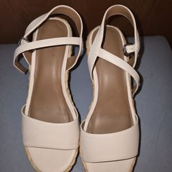 Women's Universal Threads Wedge Sandals Size 7.5 Pick Up In Garland 75042