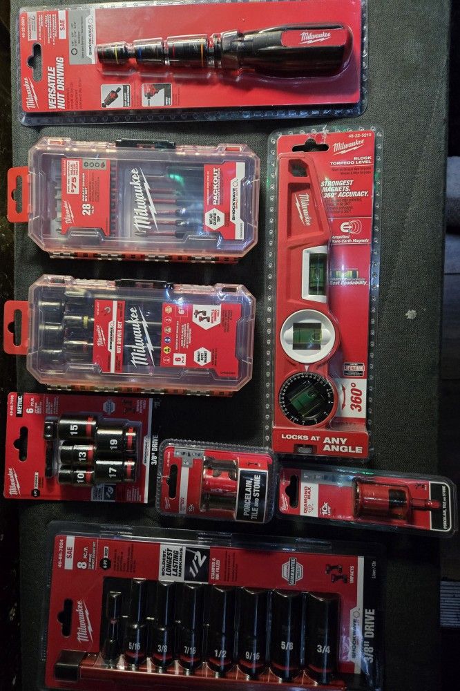 MILWAUKEE TOOL BUNDLE