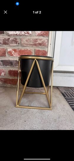 Planter Pot