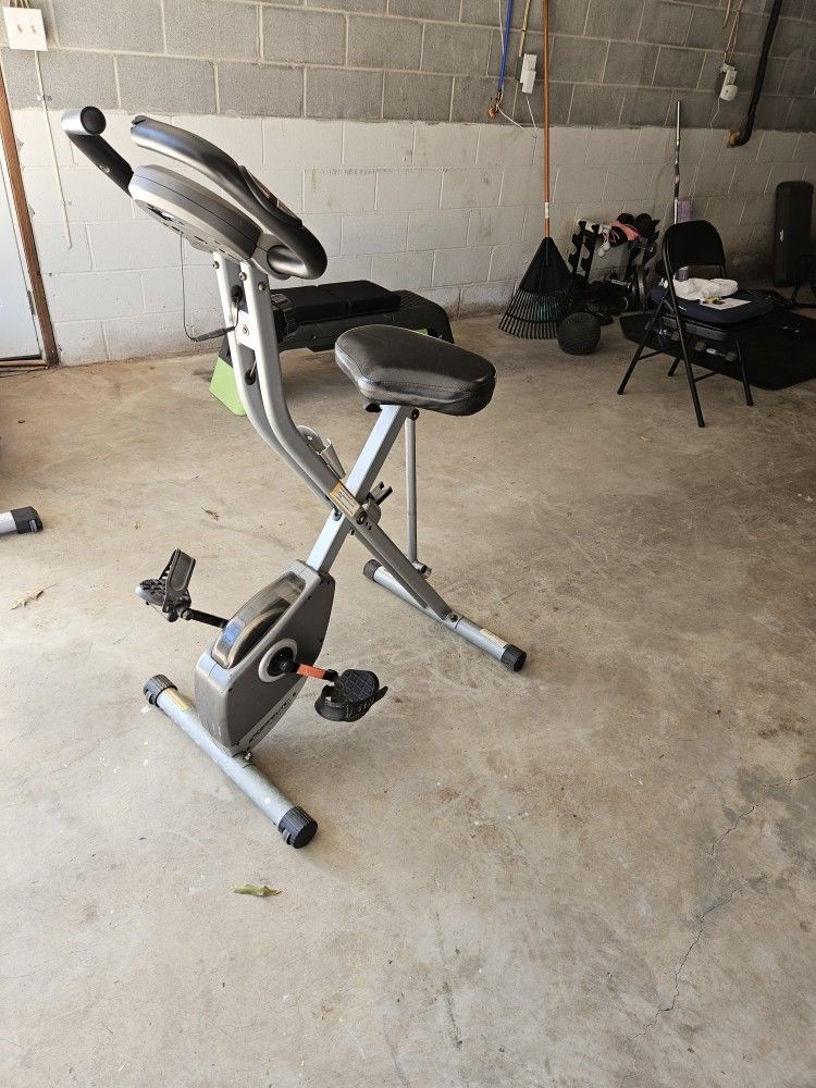 Exercise Bike With Digital Monitor
