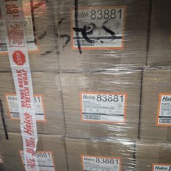 $40 A Case Of 25 Halco 4ft LED Light Bulb T8FR12/840/DIR4/LED