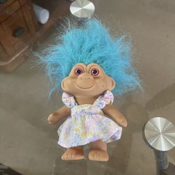 RUSS TROLL DOLL, Everett Melvin Avenue/Broadway pick up area. 