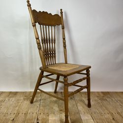Beautiful Vintage Wooden Chair Retro 