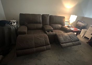 Ultra-Comfortable Power Reclining Loveseat w/ Storage & USB Charging