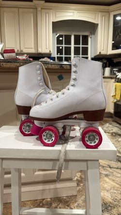 ROLLER SKATES WOMEN SIZE 6