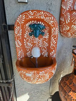 Fuentes de pared ($165)tel (contact info removed)