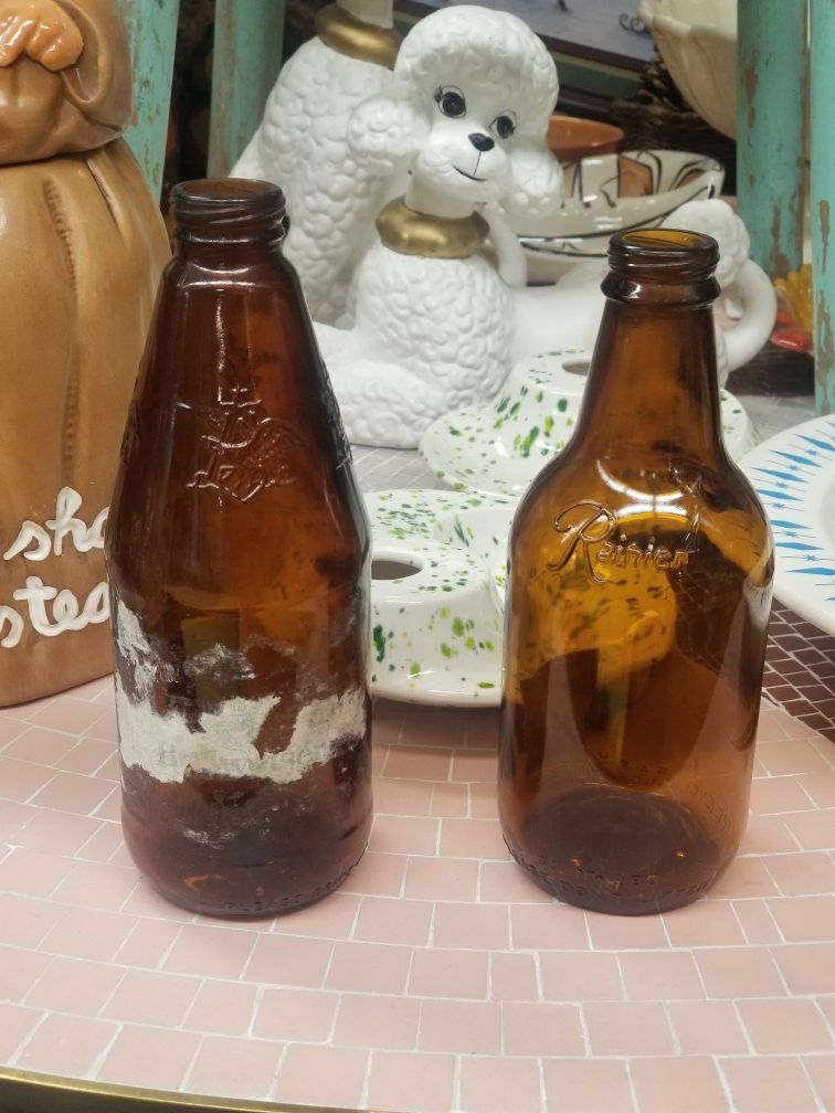 Rainier Beer Anheuser Busch Glass Brown Bottles Vintage