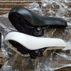 NEW Bicycle Bmx Padded Rail Seat 