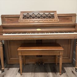 Wurlitzer Piano 