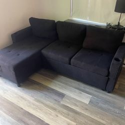 Pullout Couch With Outlet