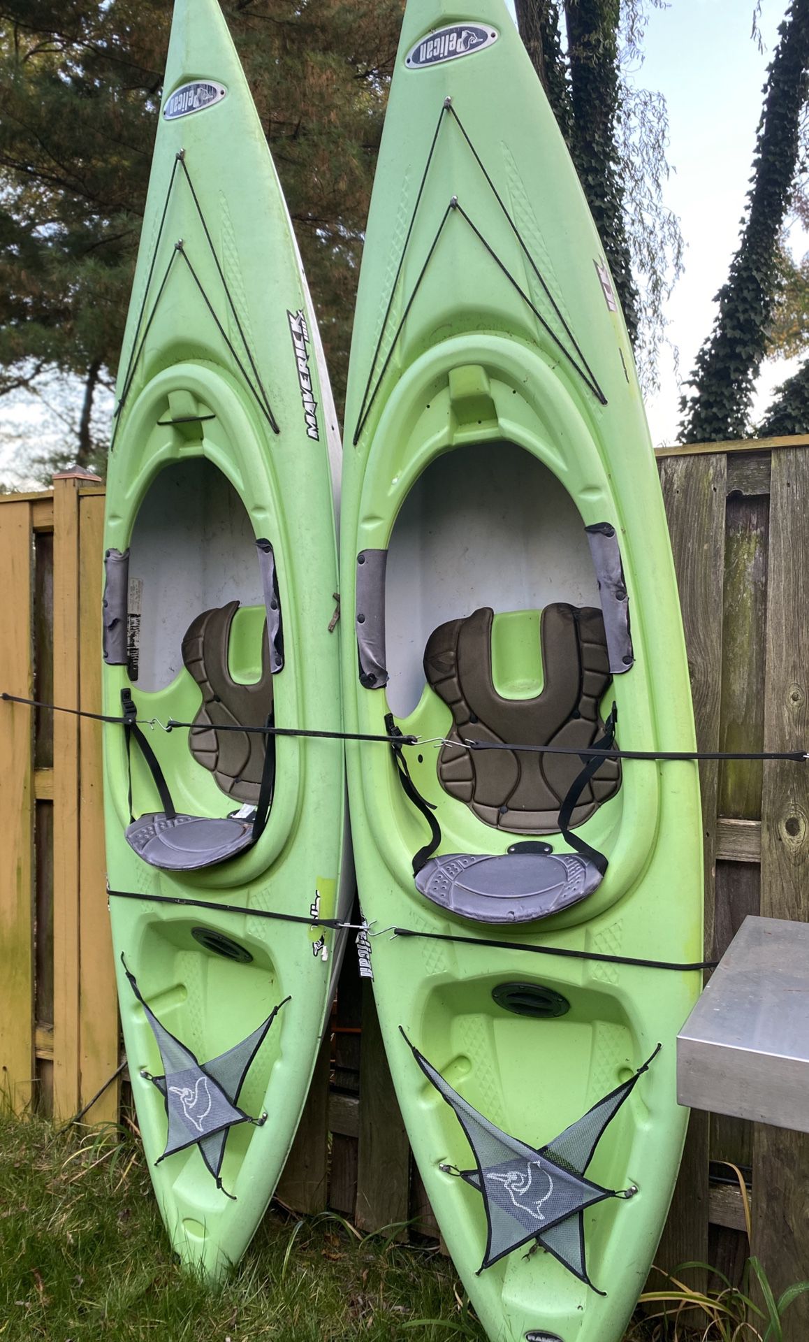 Set of kayaks with FREE accessories hurry! 1st come 1st serve