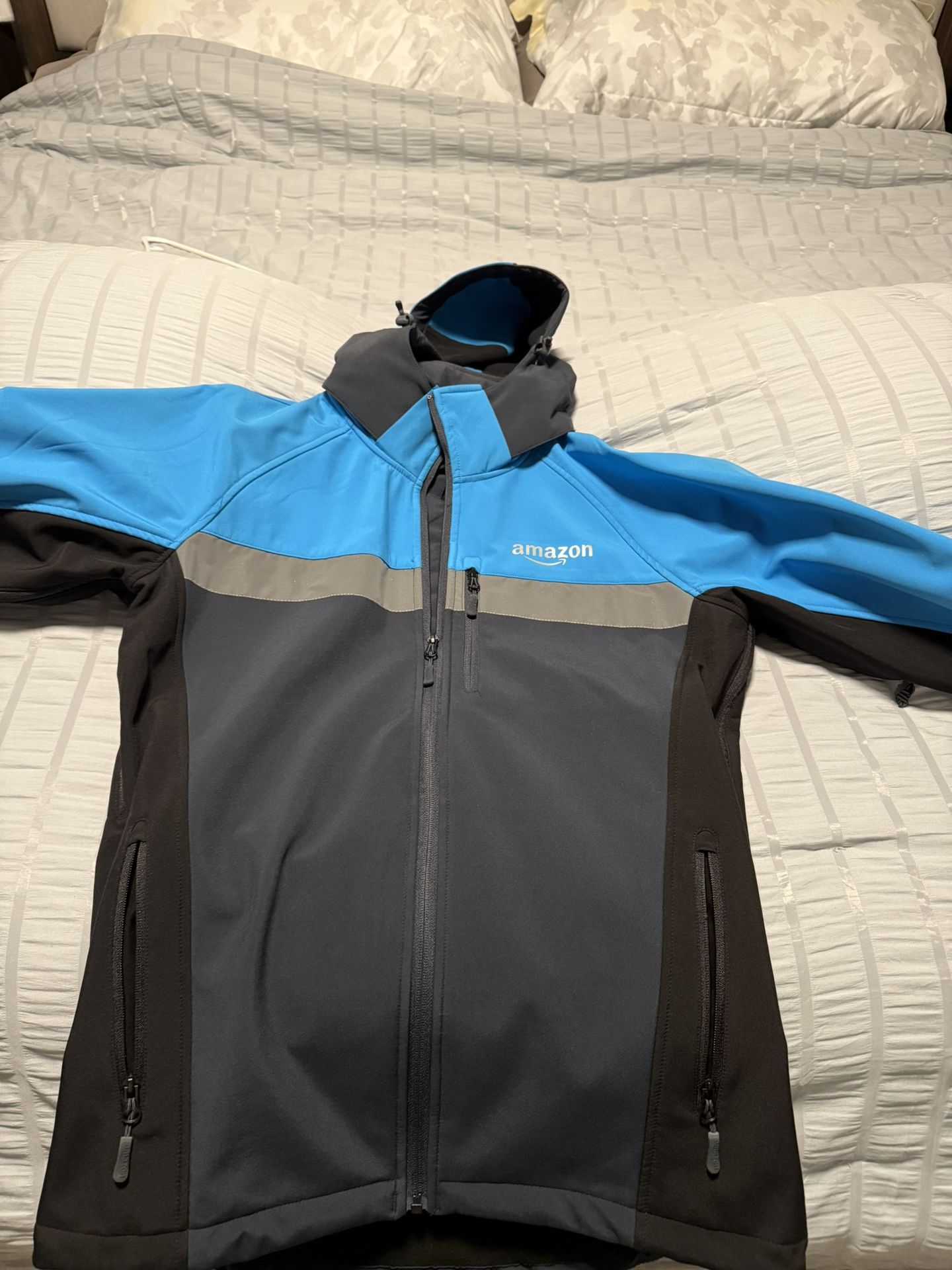 BLUE AMAZON WINTER JACKET