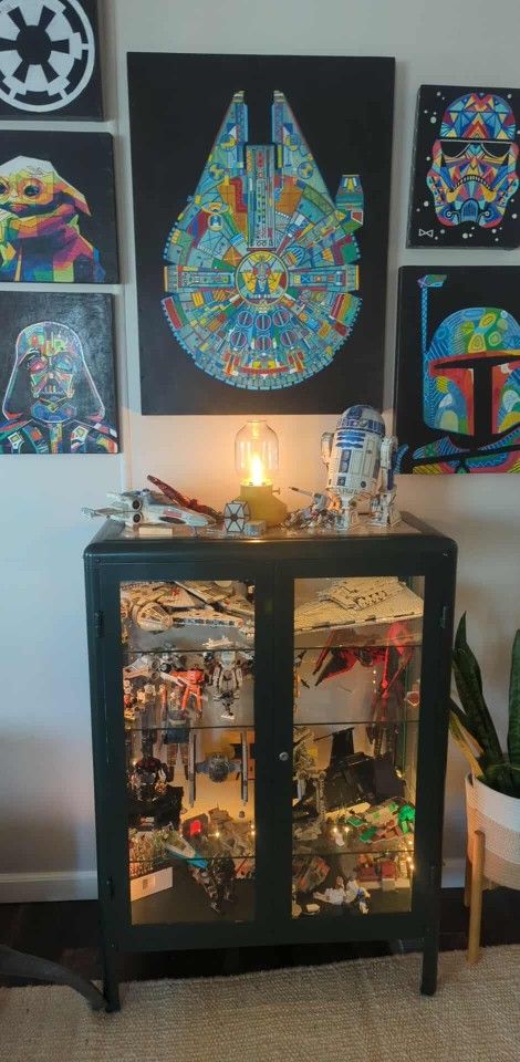 Ikea Fabrikor Glass Cabinet, 3 Shelfs,  The Lock Doesn't Work,  Led Lights  "Meross" Included