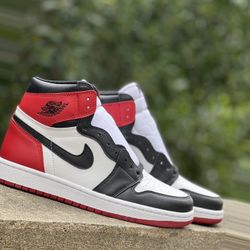 Jordan 1 Black Toe 42