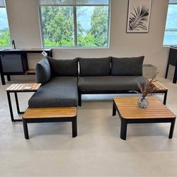 4PC Patio Outdoor Sofa Set – Aluminum & Teak Frame | BRAND NEW | Black Cushions | Heavy Duty Commercial Grade | Modern Outdoor | Delivery Available
