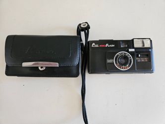 Pocket Fujica 450 Auto Flash Point & Shoot Film Camera with case