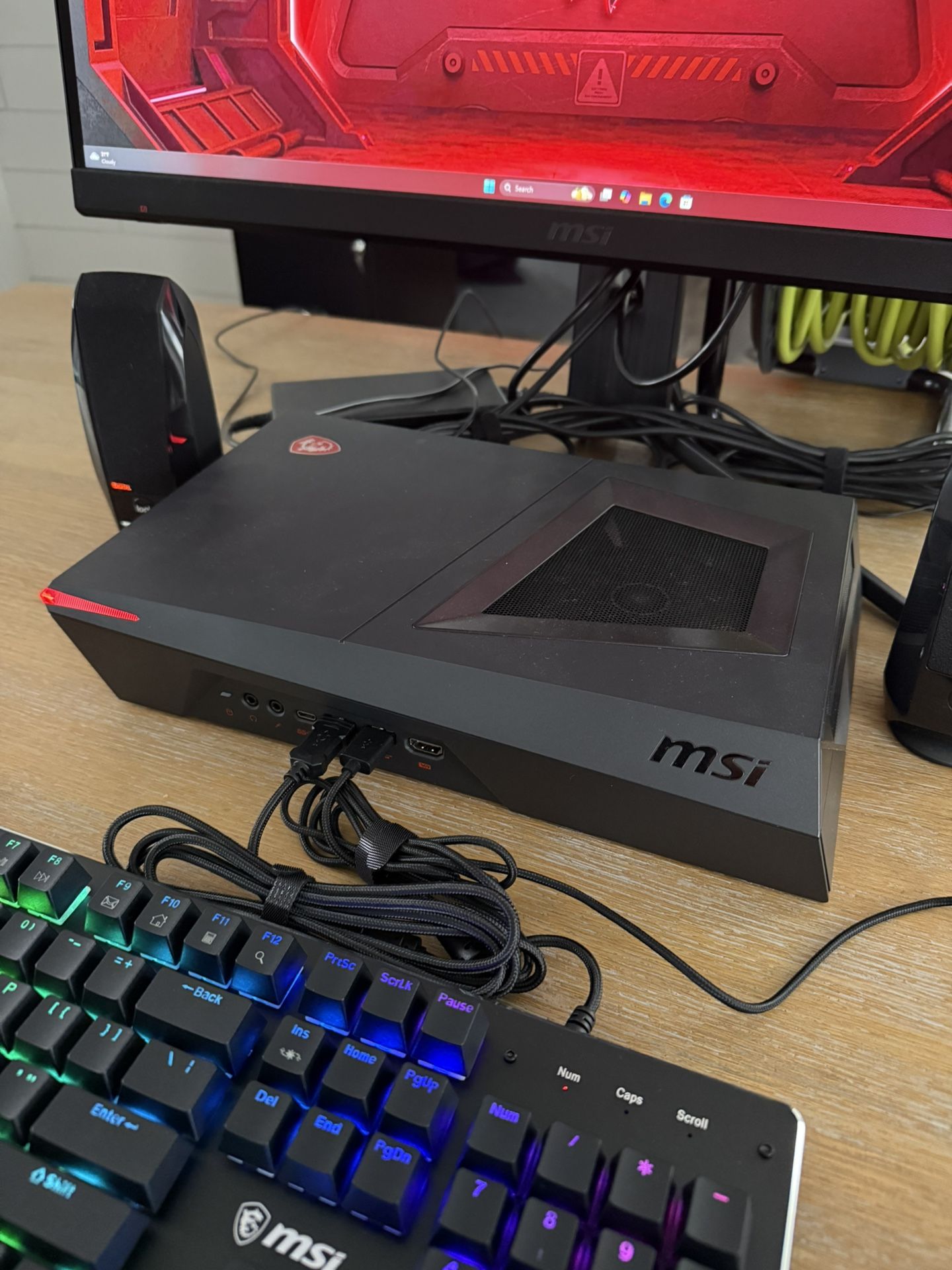MSI Trident 3 Gaming PC W/ 1440p Monitor and peripherals 