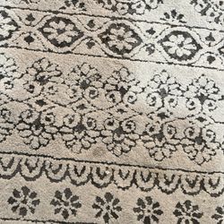 Area rug carpet 110” long X 78.5” wide