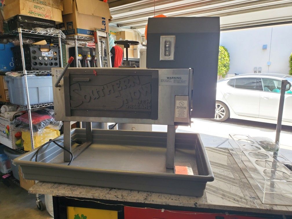 Southern Snow New Orleans Shave Ice Machine