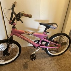 ‘Pretty In Pink’ Girls BMX Bike 
