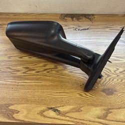 passenger-side manual towing mirror designed for Chevrolet Silverado and GMC Sierra truck