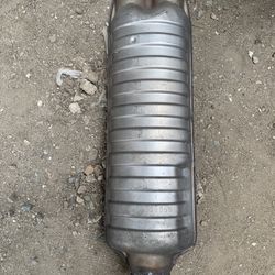 BMW E9X Muffler & Resonator