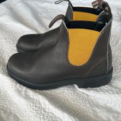 Blundstone Mustard Boots