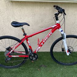Trek Cobia 29er - Size M/L- Aluminum Frame Bike - SRAM X5 - DISC BREAKS - See My Other Items🚴🚴‍♀️🚴‍♂️
