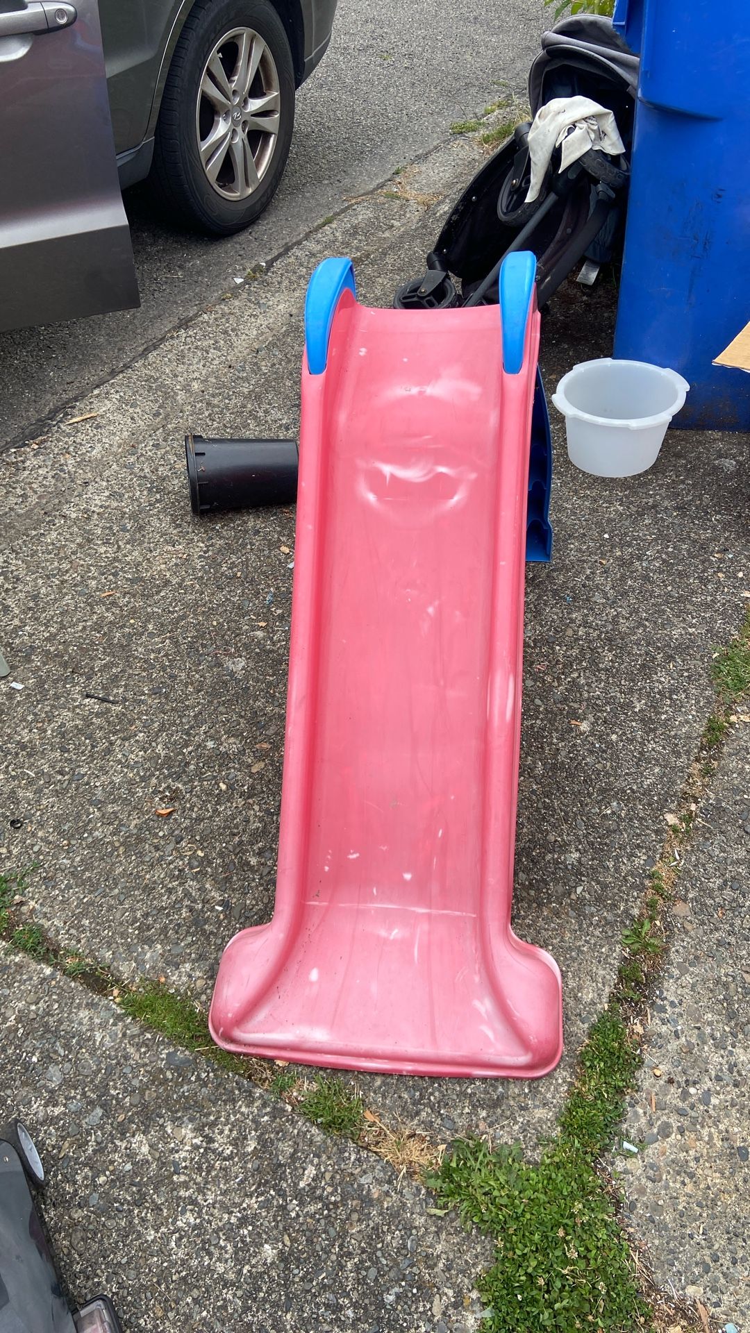 Fisher Price Slides Price 15$. Pick Up. E. 72. and Grand View. E. Tacoma
