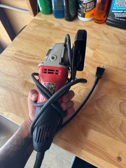 Milwaukee Grinder