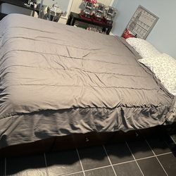 Queen Bed w/mattress And Storage Drawers $100