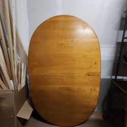 ETHAN ALLEN DINING ROOM TABLE