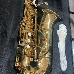 Saxophone 