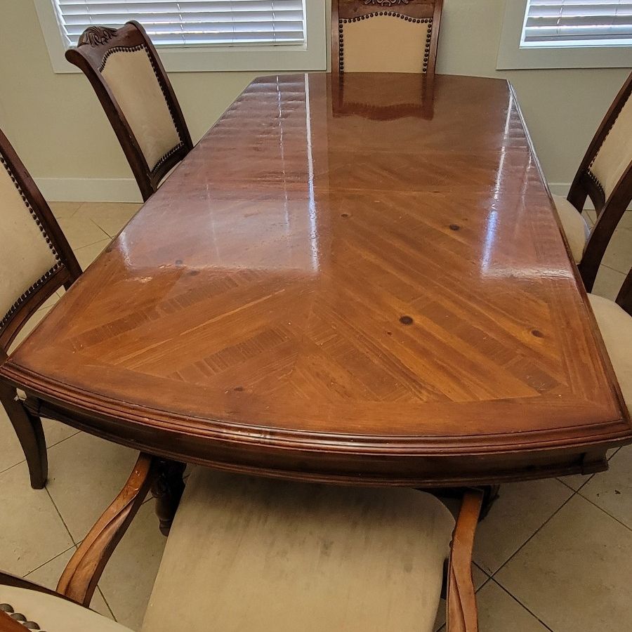 Wood Dining Table (6 Chairs) 