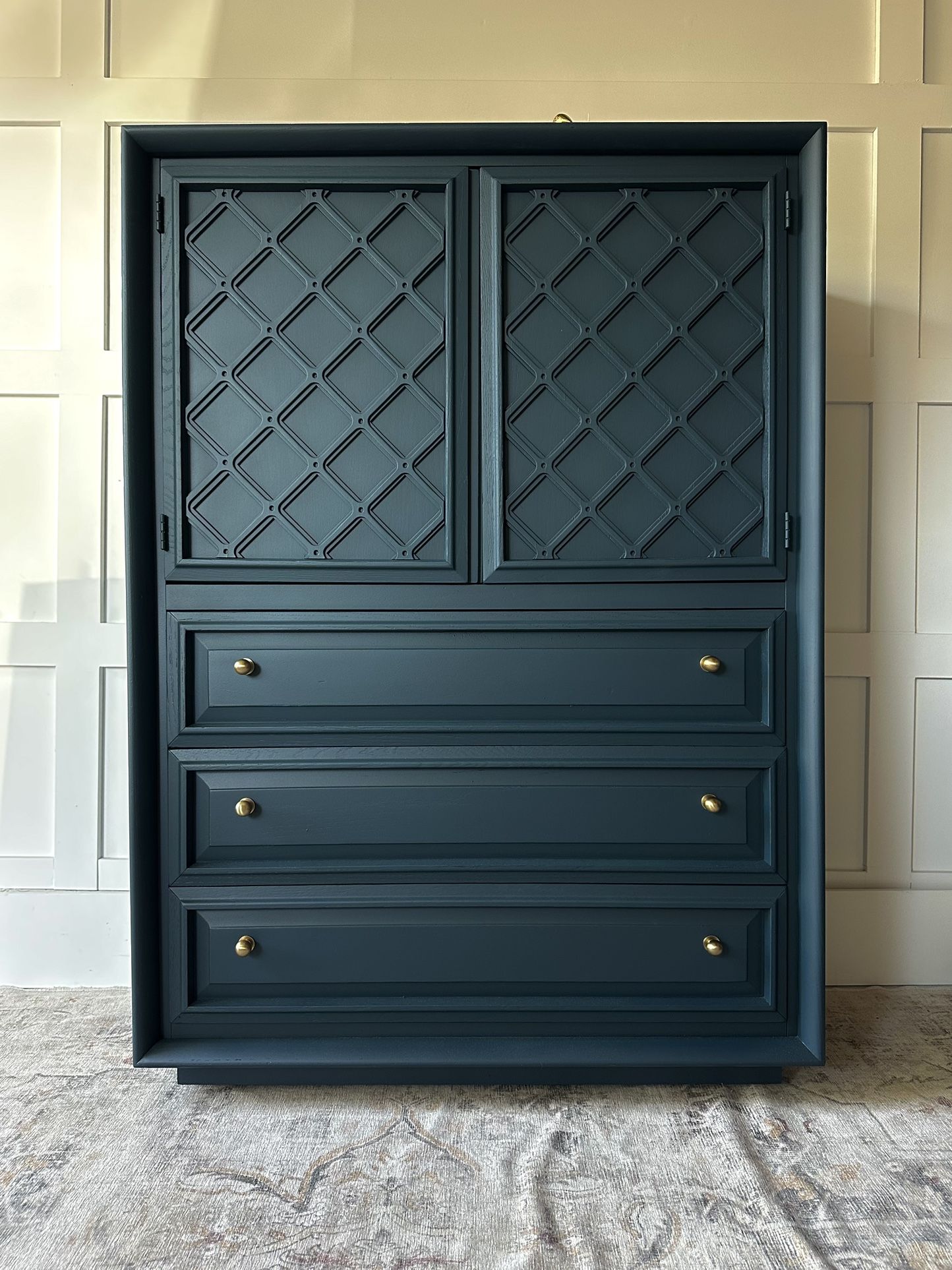 Stunning Modern Refinished Chest Of Drawers / Dresser / Tall Chest