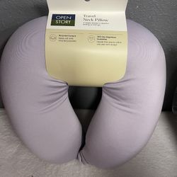 Travel Neck Pillow - Open Story™