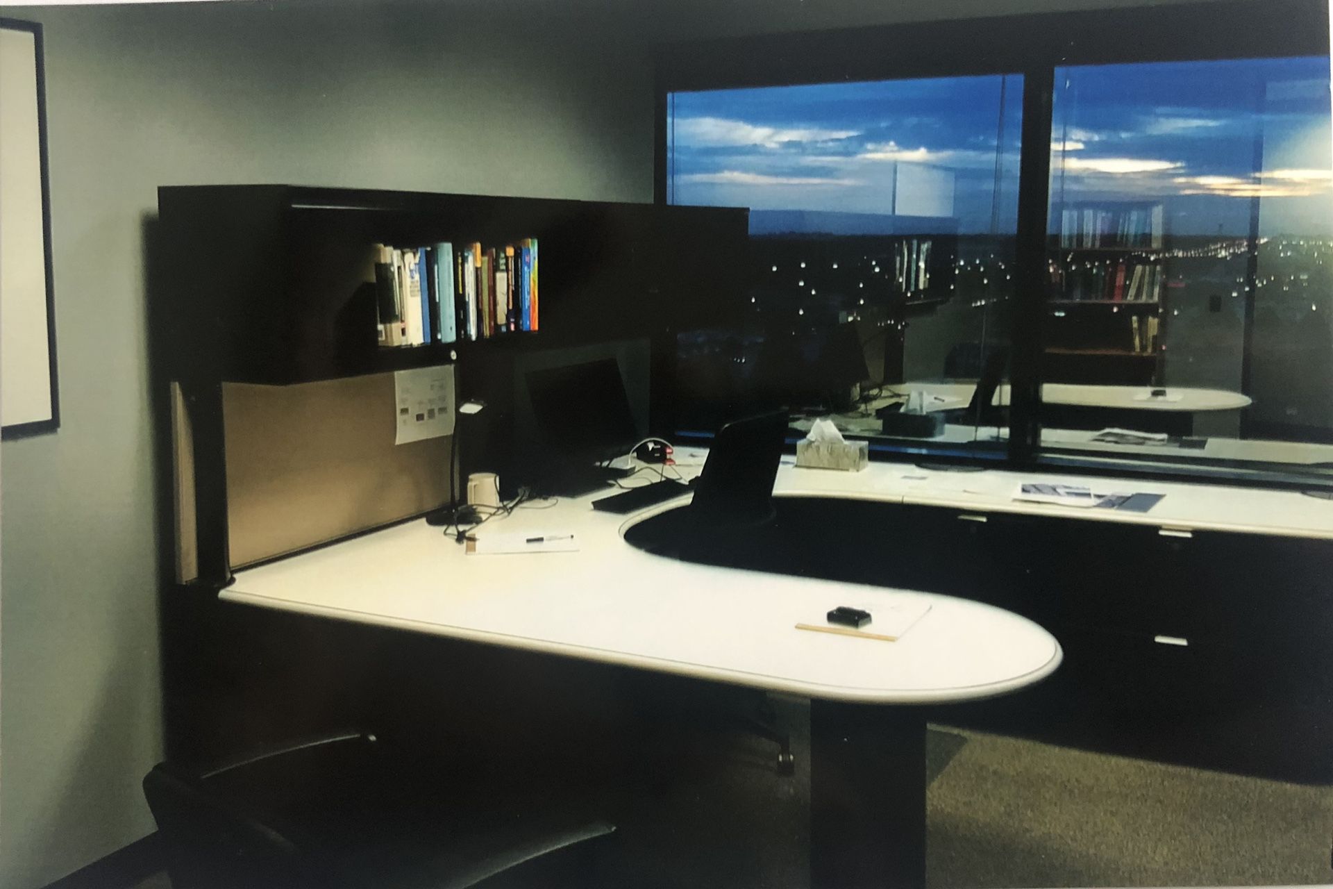 LARGE “U” SHAPED COMPUTER DESK