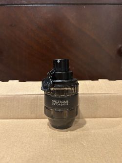 Viktor & Rolf Spicebomb EDT